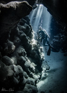 Lesson one with Alex Mustard Red Sea trip- Light Rays by Steven Miller 